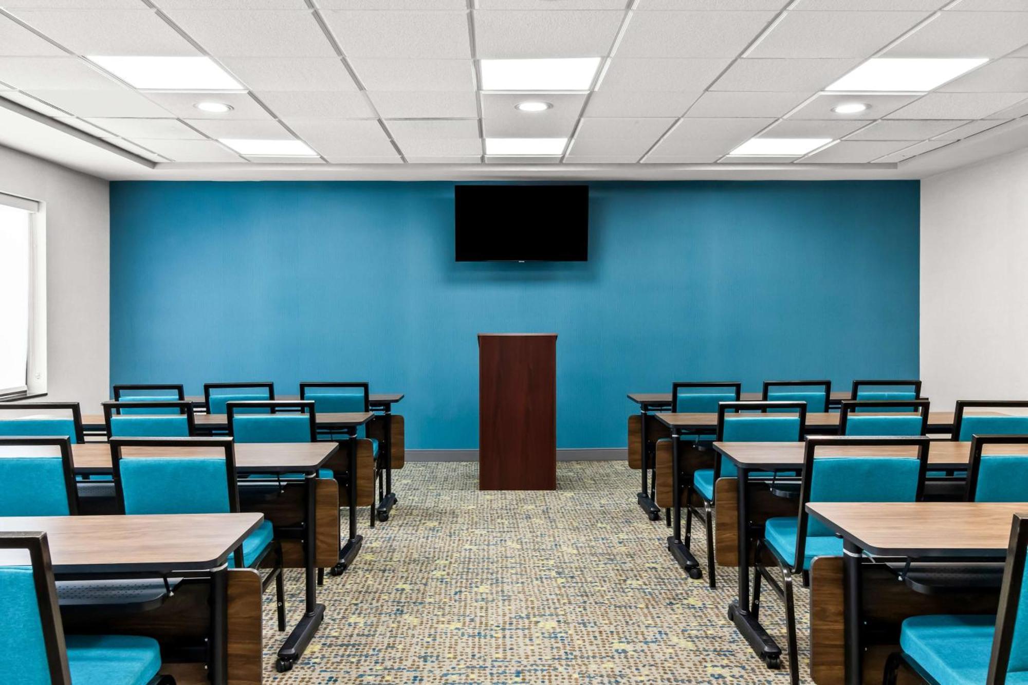 Hampton Inn By Hilton Dayton South Екстериор снимка