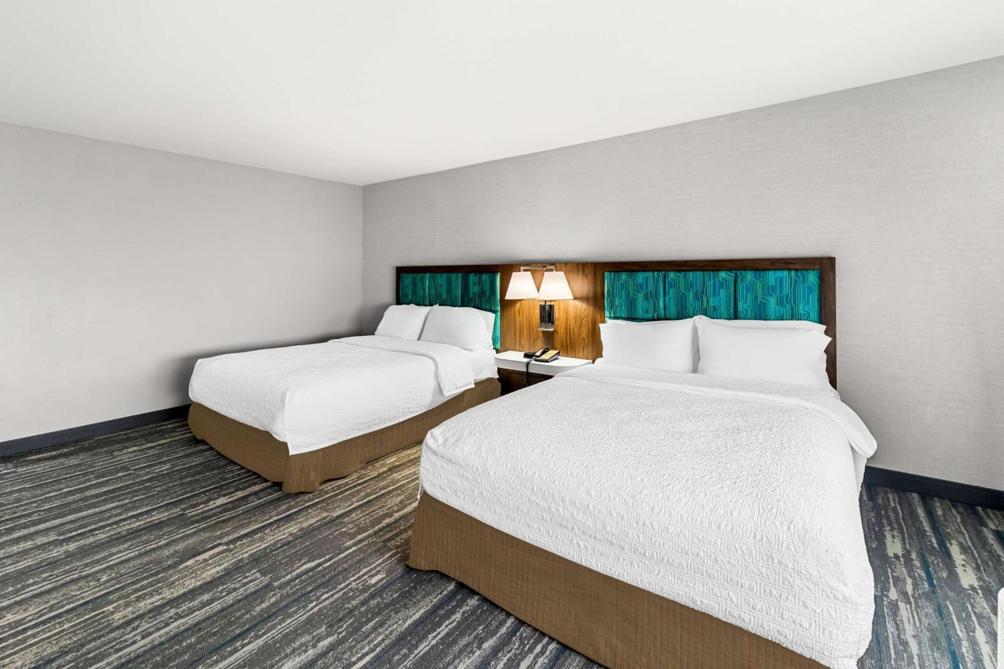 Hampton Inn By Hilton Dayton South Екстериор снимка